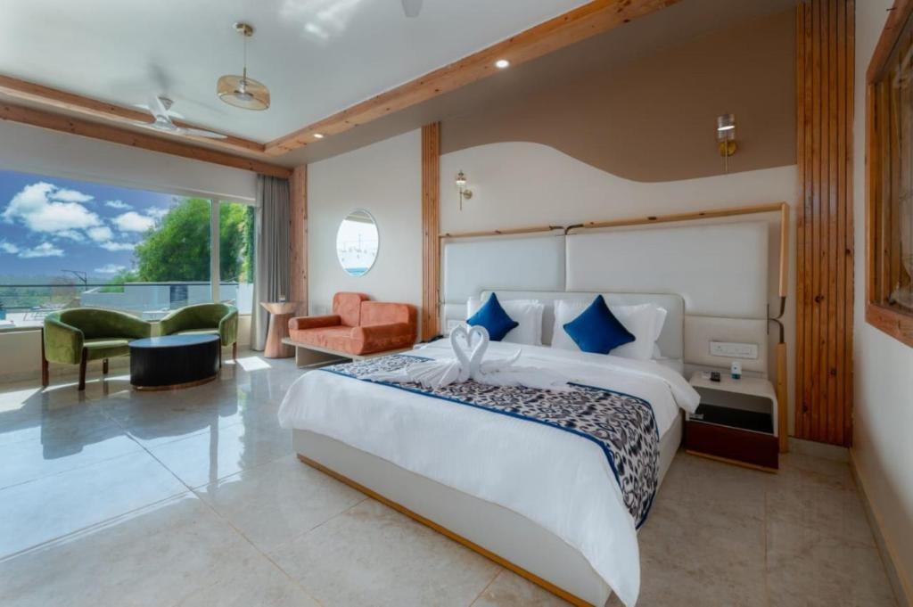 هتل گرند کانتنت